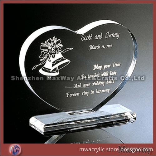 Tansparent Heart-shaped High Grade Acrylic Award Plaque
